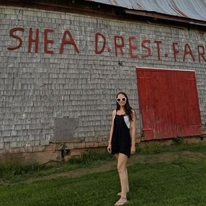 Meet your Posher, Haley